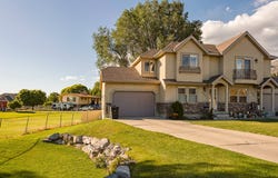 551 E WALNUT GLEN DR, Springville, UT 84663