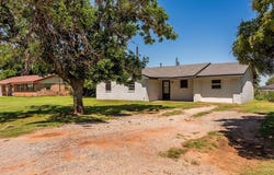 2120 E Robberts Avenue, Kingfisher, OK 73750