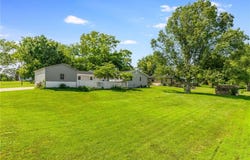 1002 N Jefferson Street, Carrollton, MO 64633