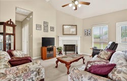 13435 Orleans Dr, Gonzales, LA 70737