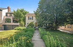 129 W 50th Street, Minneapolis, MN 55419