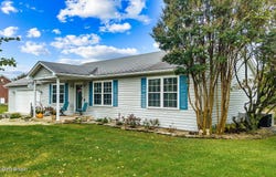 60 Andrew Ct, Taylorsville, KY 40071
