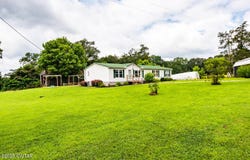 875 Lindsey Road, Parsons, TN 38363