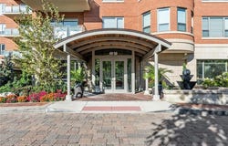 4950 Central Street, Kansas City, MO 64112