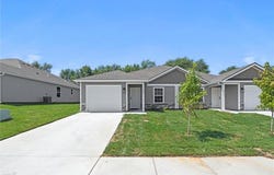 3901 NW 93rd Street, Kansas City, MO 64154
