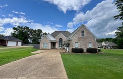 1868 Trapper Drive, Hernando, MS 38632