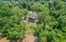 230 Glenbrier Lane, Huntington, WV 25702