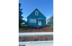 528 5th Avenue, Two Harbors, MN 55616