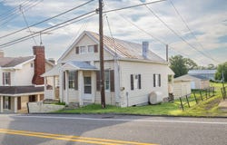 2353 Lee Hwy, Mount Sidney, VA 24467