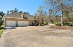 73 Eola Trail, Brookhaven, MS 39601