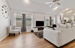 1101 La Esperanza Drive, Mesquite, TX 75149