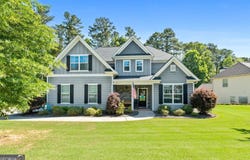 130 Edgewater Trail, Fayetteville, GA 30215