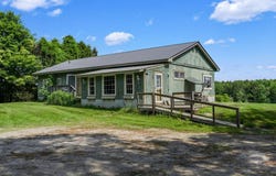 4 Brook Hill Drive, Leeds, ME 04263