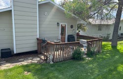 2024 E Erskine, Pierre, SD 57501