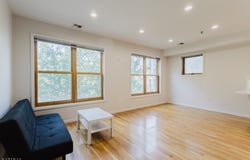 323 Jackson St, Hoboken City, NJ 07030-7652