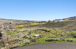 1100 Columbia View Dr, Arlington, OR 97812