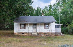 18905 Depot Road, Mc Kenney, VA 23872