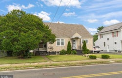 245 MOTT AVENUE, BURLINGTON, NJ 08016