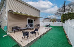 68 Lincoln Avenue, Island Park, NY 11558