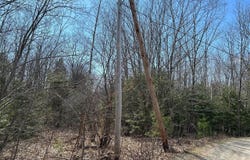 8 Beaulieu Drive, Windham, ME 04062