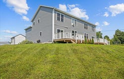 81 Bluevale Street, Fairfax, VT 05454