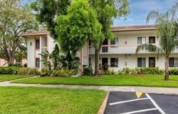 129 LAKEVIEW WAY, OLDSMAR, FL 34677