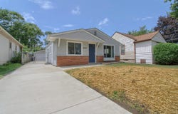20229 Floral Street, Livonia, MI 48152