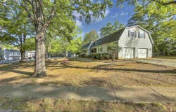 24 Dahlglen Avenue, Greenville, SC 29607