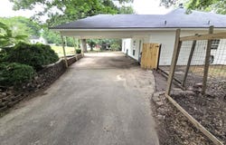 519 S Market St, Benton, AR 72015