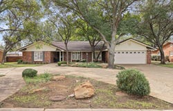 1202 E Tate Street, Brownfield, TX 79316