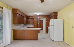 1100 S 2nd Avenue, Edinburg, TX 78539