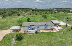 706 UNION WINE RD, New Braunfels, TX 78130-8603