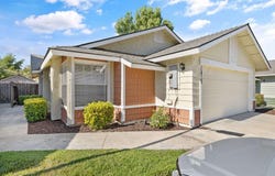 1429 E Sunnyview Avenue, Visalia, CA 93292