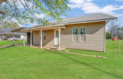 209 E 3rd Street, Erick, OK 73645