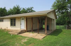 514 S Avenue C, Olney, TX 76374
