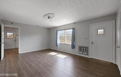 2086 Hickory Valley Rd, Maynardville, TN 37807