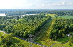 Oyster Road, North Benton, OH 44449