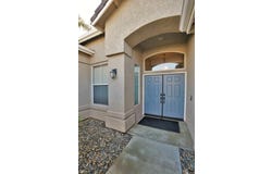 845 E Redwood Circle, Hanford, CA 93230