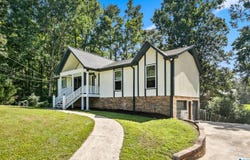 105 HIELARY CIRCLE, HUEYTOWN, AL 35023