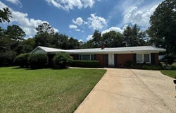 1804 Meadowlark, Douglas, GA 31533