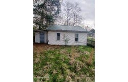 2984 South HWY 25W, Williamsburg, KY 40769