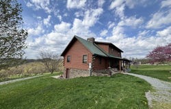 355 Bennett Road, Philippi, WV 26416