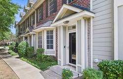 2522 Durango Ridge Drive, Bedford, TX 76021