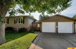 1228 N Clarmar Avenue, Fremont, NE 68025