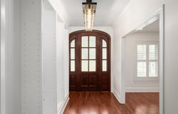 102 Colonial Dr, Florence, AL 35633