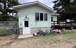 8501 RIVER Road, SURING, WI 54174-8515