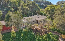 122 Strawberry Canyon RD, ROYAL OAKS, CA 95076