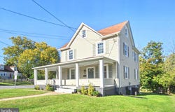 431 INGLESIDE Avenue, CATONSVILLE, MD 21228