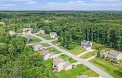 9243 Trafalgar Drive SE, Alto, MI 49302
