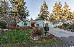 136 Sunset Place, Sequim, WA 98382